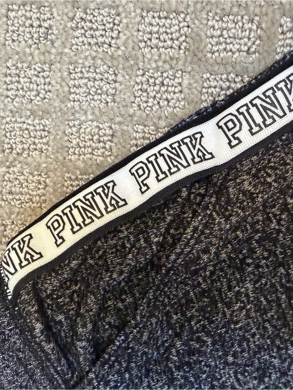 PINK Victoria's Secret Charcoal Heather Lounge Shorts with Logo Trim - Picture 2 of 4